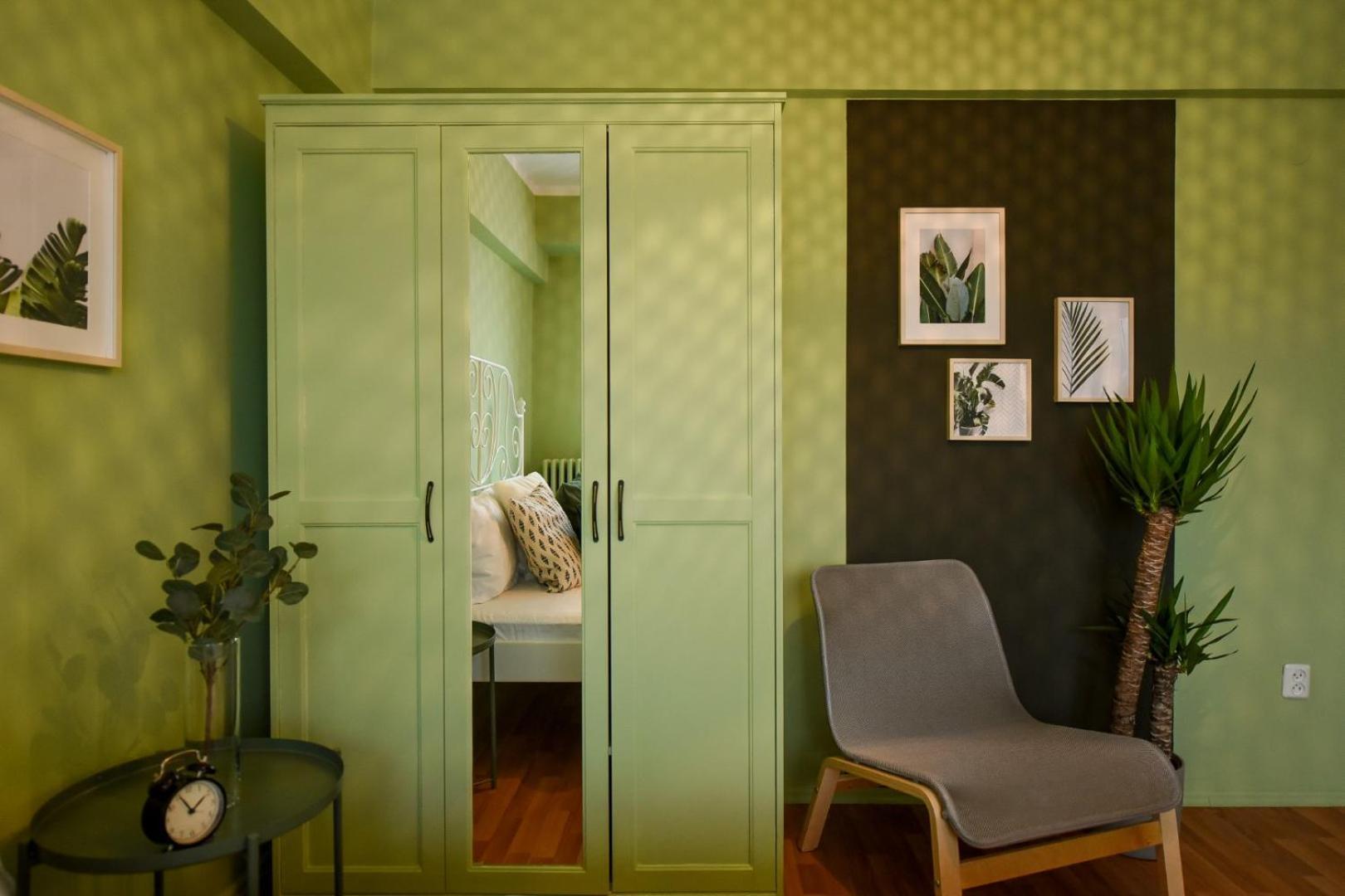 בוקרשט Chic Accommodation With Breathtaking Views Over Calea Victoriei - Your Central Heaven חדר תמונה