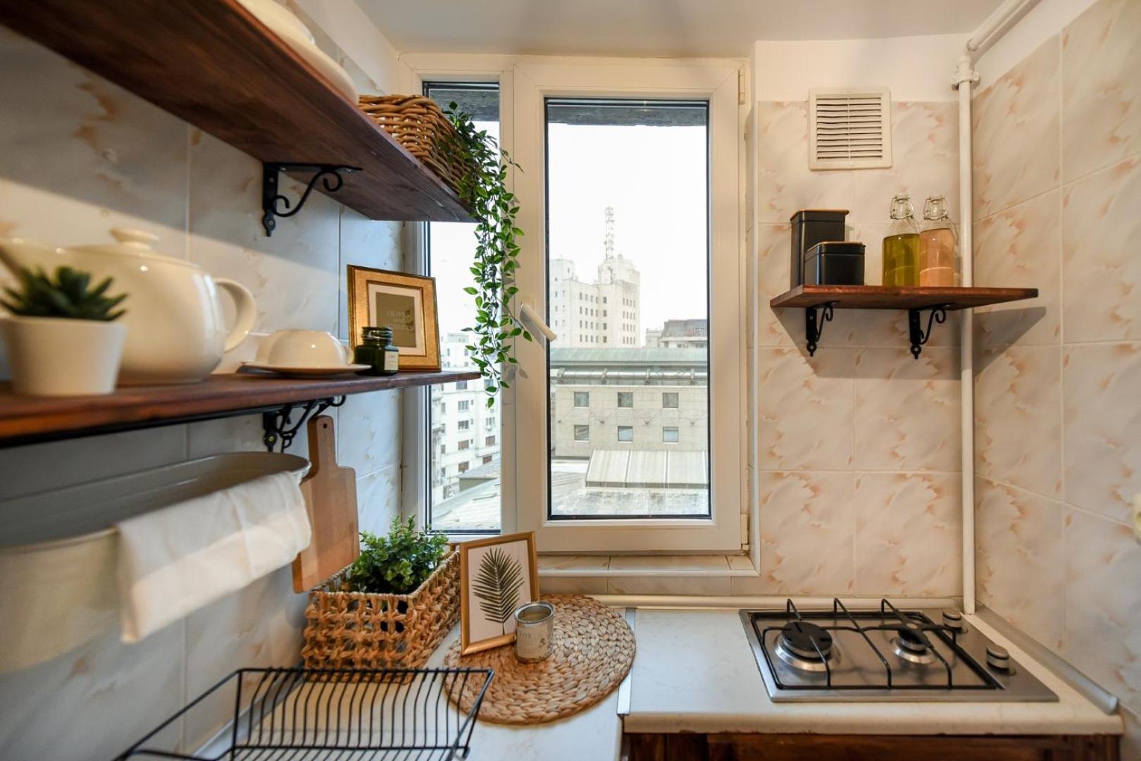 בוקרשט Chic Accommodation With Breathtaking Views Over Calea Victoriei - Your Central Heaven חדר תמונה